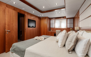 ANNABEL II 26