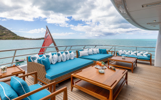 DEEP BLUE 28