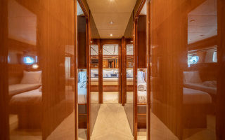 ESTIA POSEIDON 10
