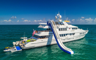 I LOVE THIS BOAT 2