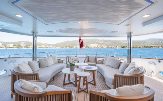 TITIAN PEARL 4