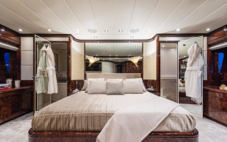 LOVE BOAT 11