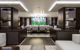 EMERALD 28