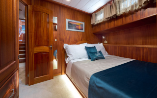 SEA BREEZE 16