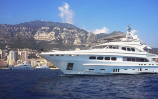 LATITUDE 2