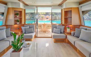 GOLDEN YACHT 11