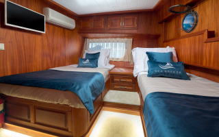 SEA BREEZE 22