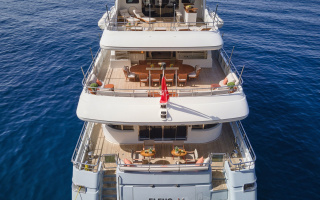 ELENA V 6