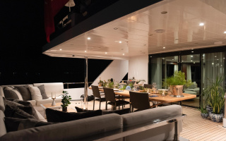 OCEAN BREEZE 10