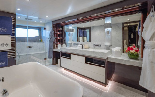CAPTAIN MORGAN III 34