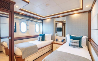 TITIAN PEARL 16