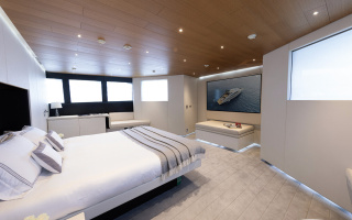 OCEAN PEARL 18
