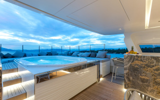 OURANOS 6