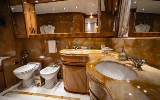 LADY G II 27