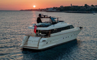 WHITEHAVEN 42
