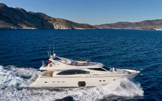 GOLDEN YACHT