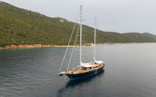 LE PIETRE 3