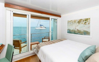 OCEAN DIAMOND 10