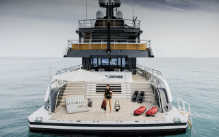 ENTOURAGE 18