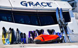 GRACE XI 17