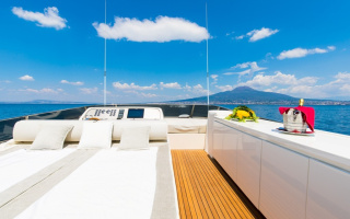 RIVIERA 4