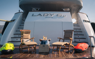 LADY G II 4