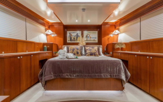 W EXPLORER 20