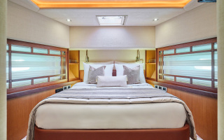 GOLDEN YACHT 15