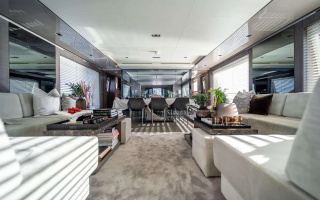 THE PALM 12