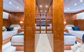 BORA BORA 8