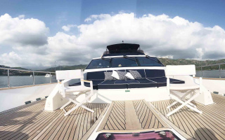 LADY AMANDA 8