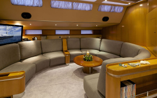 AMADEUS 11
