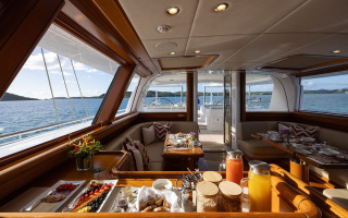 HYPERION 26