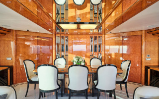 MILOS AT SEA 27