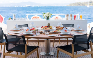 BEACHOUSE 12