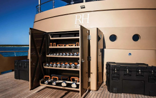 RH THREE 4