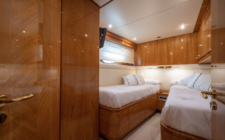 GOLDEN EAGLE 14