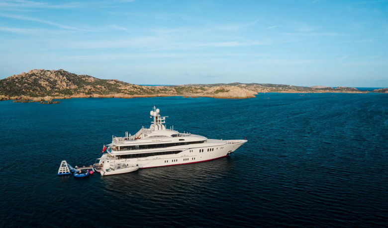 LADY KATHRYN V