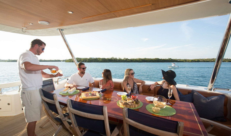ITALIAN YACHT 85