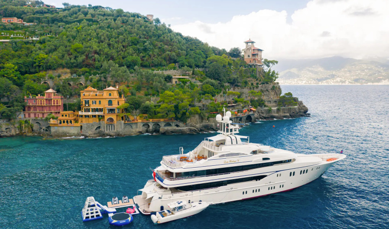LADY KATHRYN V