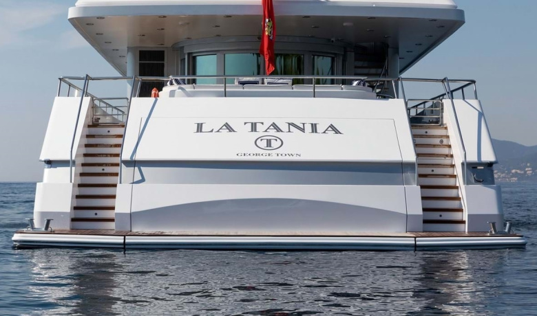 LA TANIA