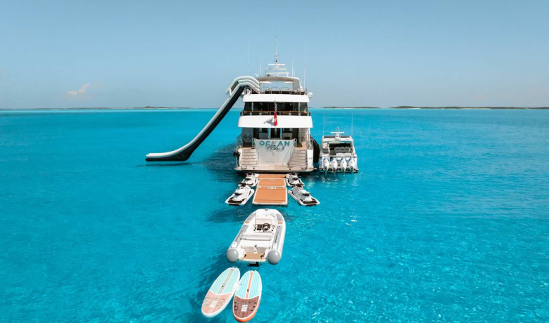 OCEAN CLUB