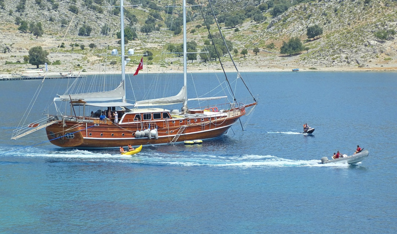 KAPTAN MEHMET BUGRA