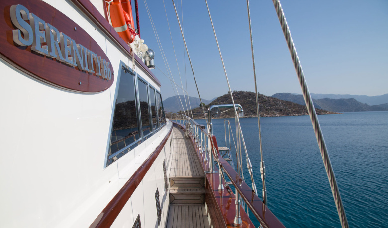 SERENITY 86