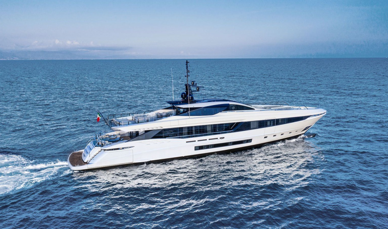 MANGUSTA GRANSPORT 45